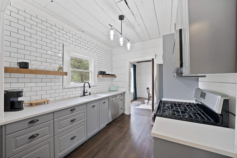 124 E 6th Street, Dallas TX 75203 - Photo 20