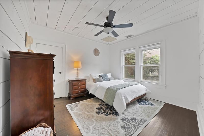 124 E 6th Street, Dallas TX 75203 - Photo 14