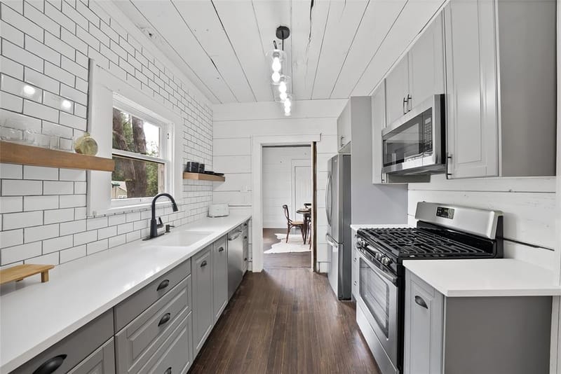 124 E 6th Street, Dallas TX 75203 - Photo 21