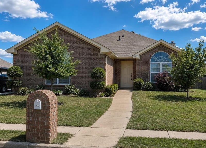 12333 Silver Mist Trail, Fort Worth TX 76028