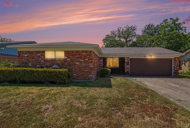 6620 Atha Drive, Dallas TX 75217