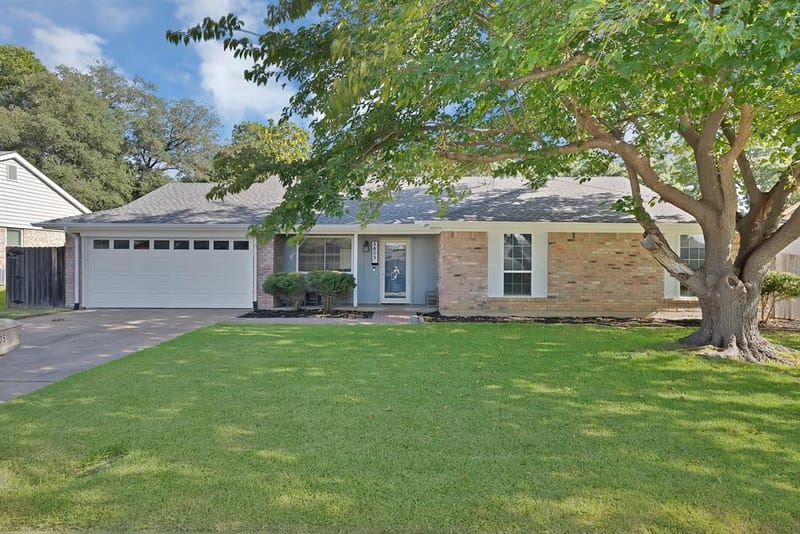 5405 Pineridge Drive, Arlington TX 76016