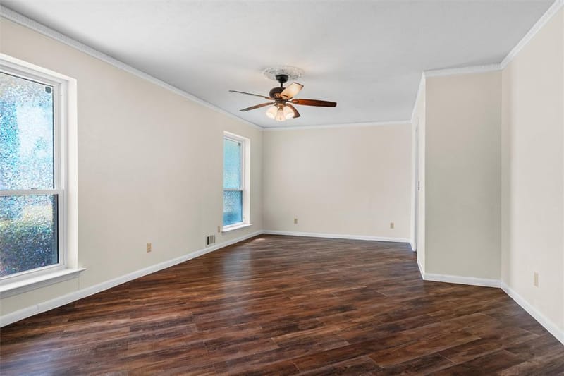 1601 Dakota Drive, Garland TX 75043 - Photo 4