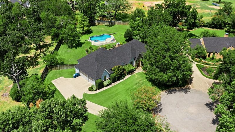 4 Mill Run Place, Athens TX 75751