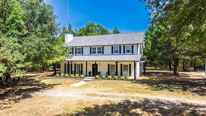 10401 Holly Creek Road, Terrell TX 75160