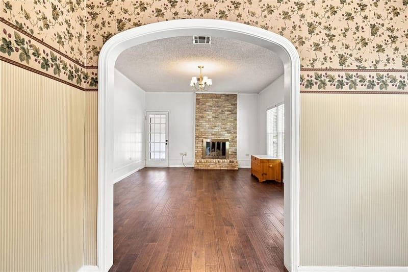 2616 Pine Avenue, Waco TX 76708 - Photo 6