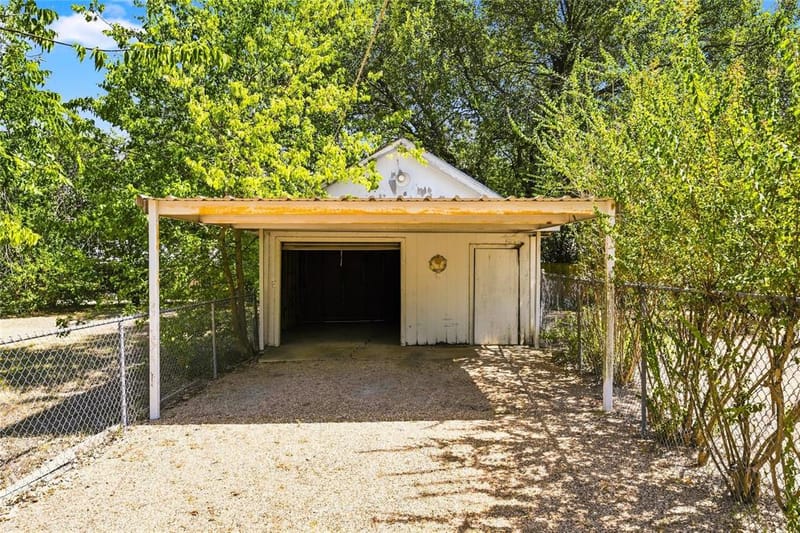 2616 Pine Avenue, Waco TX 76708 - Photo 21