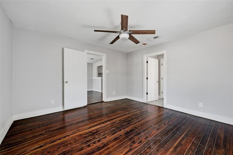 215 W Walker Street, Denison TX 75020 - Photo 12