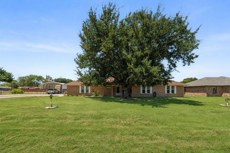 119 Prairie Creek Road, Red Oak TX 75154