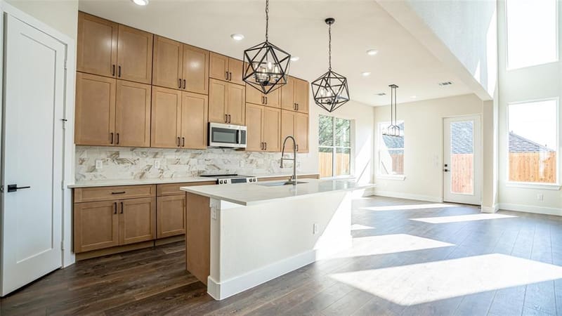 5702 Barkridge Drive, Granbury TX 76048 - Photo 12