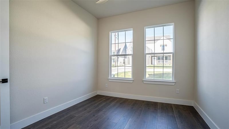 5702 Barkridge Drive, Granbury TX 76048 - Photo 22