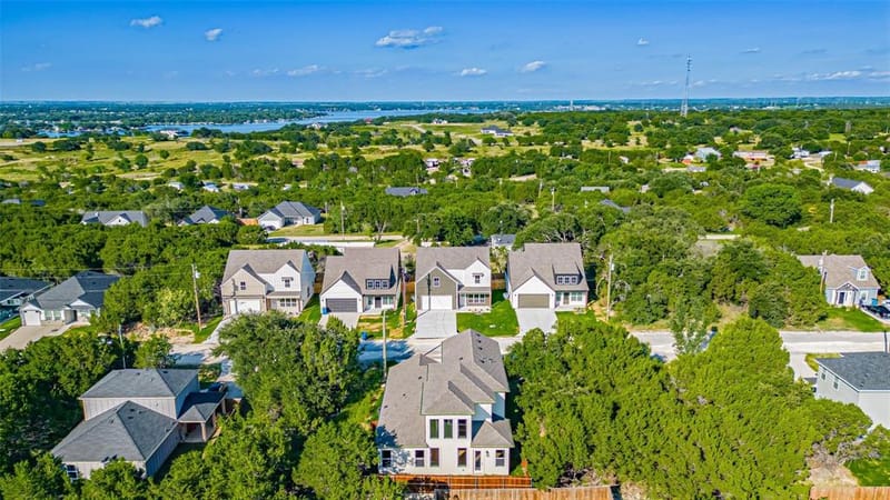 5702 Barkridge Drive, Granbury TX 76048 - Photo 36