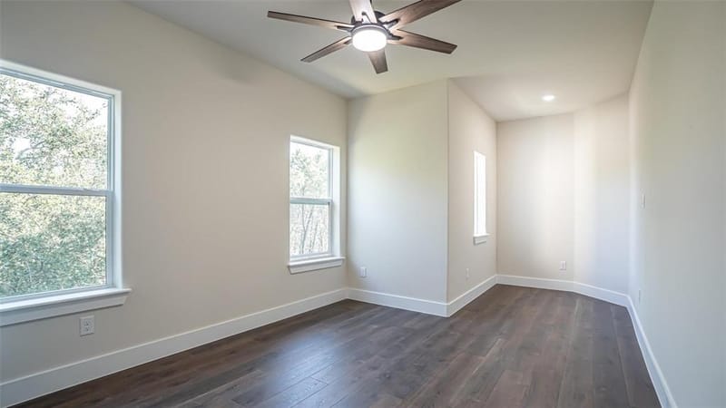 5702 Barkridge Drive, Granbury TX 76048 - Photo 28