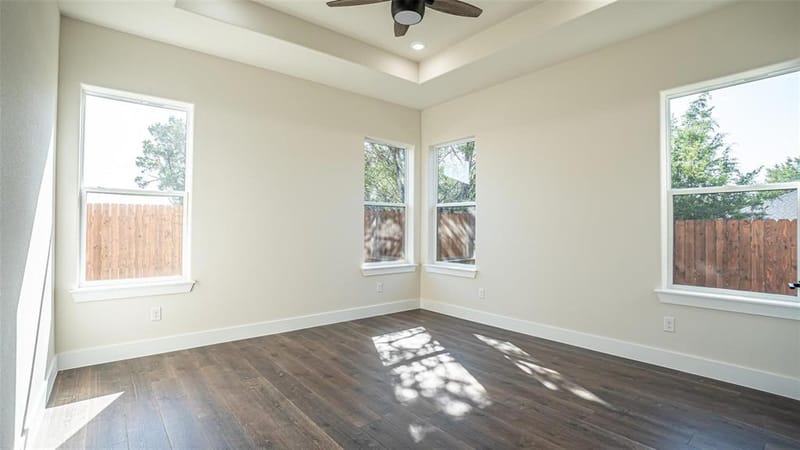 5702 Barkridge Drive, Granbury TX 76048 - Photo 14