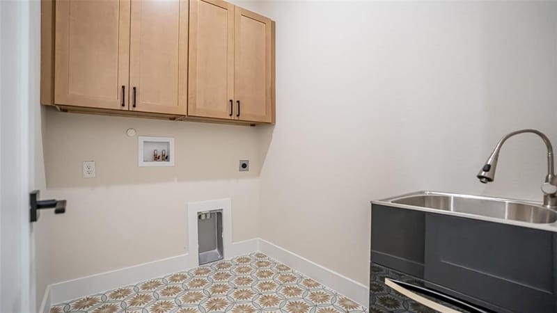 5702 Barkridge Drive, Granbury TX 76048 - Photo 25
