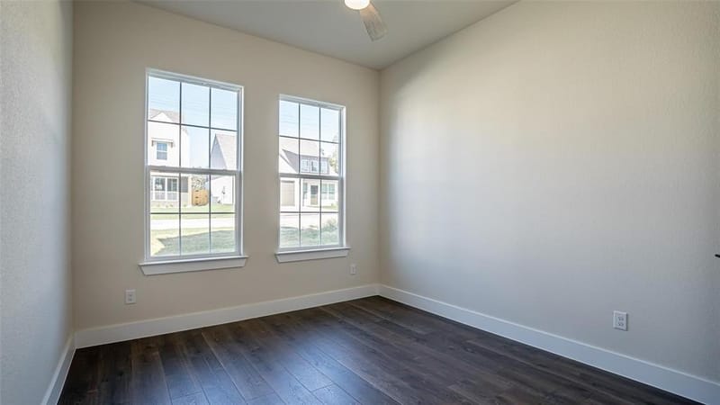 5702 Barkridge Drive, Granbury TX 76048 - Photo 21