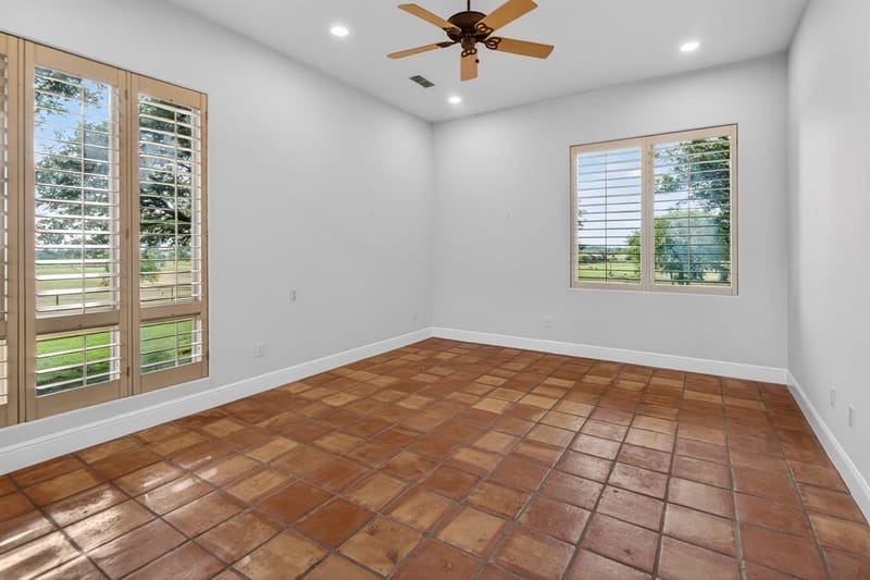 701 W Walcott Street, Pilot Point TX 76258 - Photo 34