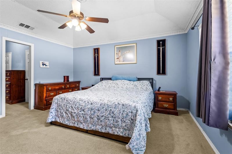 4219 Pleasant Oaks Court, Arlington TX 76016 - Photo 13