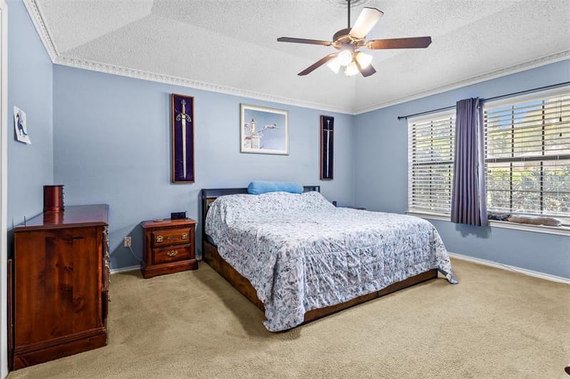 4219 Pleasant Oaks Court, Arlington TX 76016 - Photo 12
