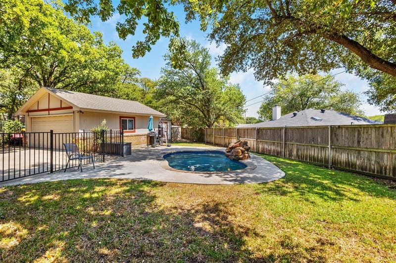 4219 Pleasant Oaks Court, Arlington TX 76016 - Photo 30