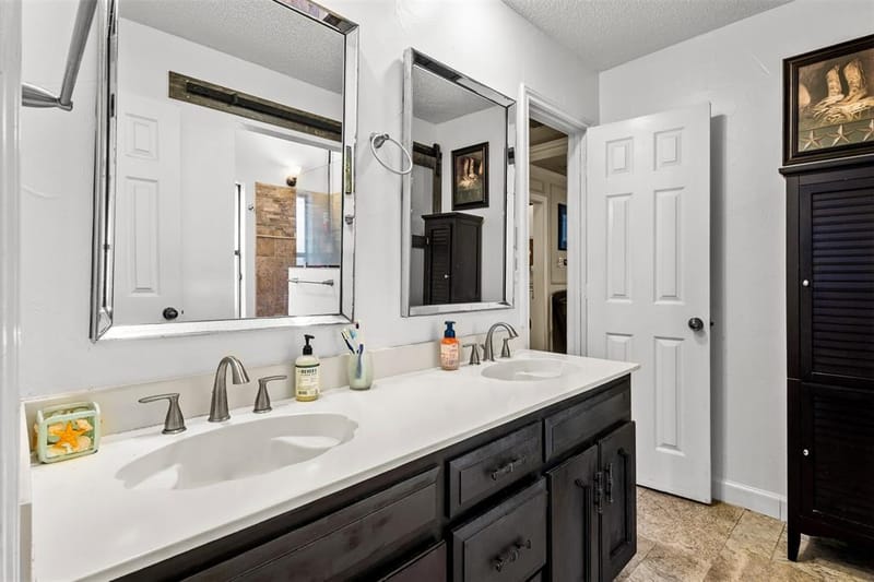 4219 Pleasant Oaks Court, Arlington TX 76016 - Photo 15