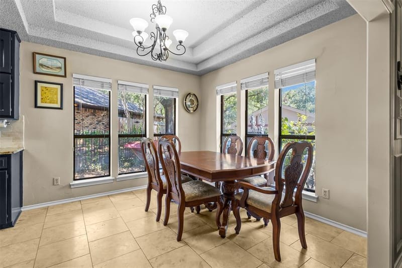 4219 Pleasant Oaks Court, Arlington TX 76016 - Photo 11
