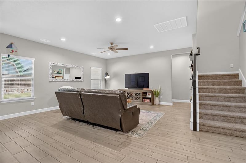 1425 Bennett Drive, Burleson TX 76028 - Photo 10