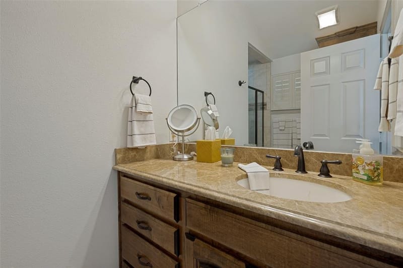 8901 Crestview Drive, Denton TX 76207 - Photo 25