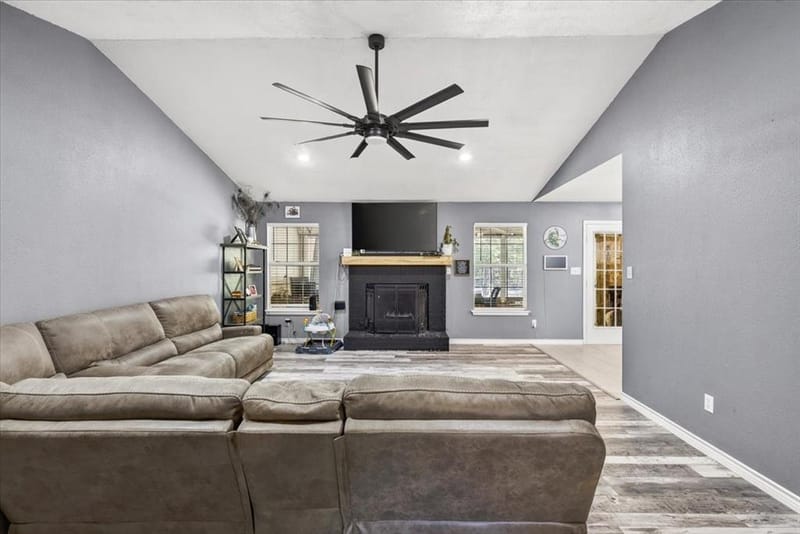 530 Vz County Road 2915, Eustace TX 75124 - Photo 4