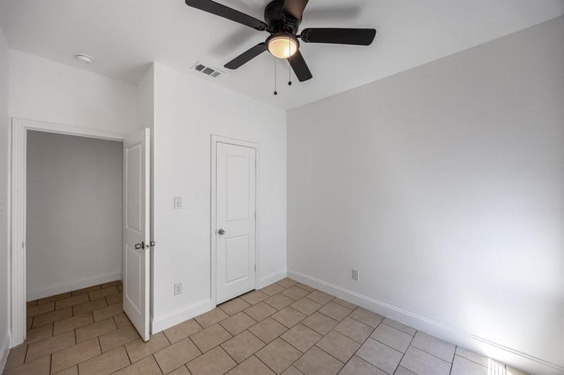 1236 E Fogg Street, Fort Worth TX 76115 - Photo 12