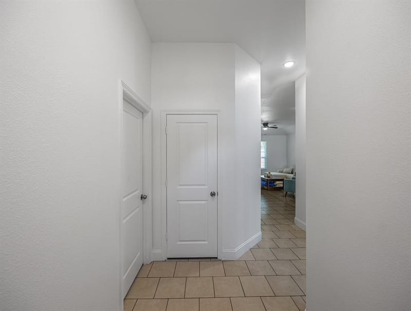 1236 E Fogg Street, Fort Worth TX 76115 - Photo 3