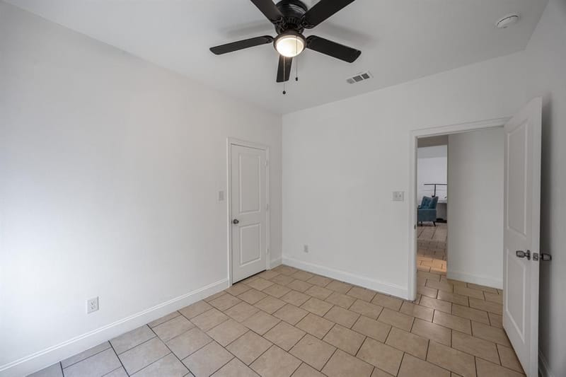 1236 E Fogg Street, Fort Worth TX 76115 - Photo 15