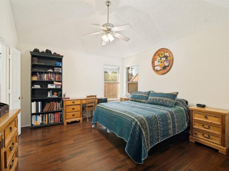 10313 Evergreen Drive, Rowlett TX 75089 - Photo 18