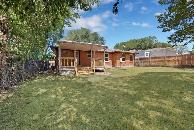 6224 Latta Street, Dallas TX 75227 - Photo 32