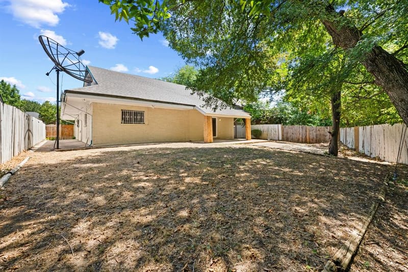 215 Johnson Drive, Duncanville TX 75116 - Photo 28
