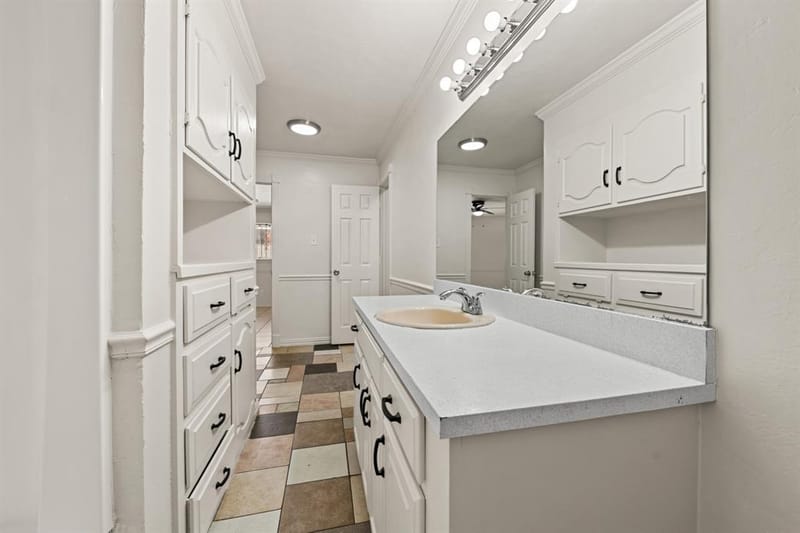 215 Johnson Drive, Duncanville TX 75116 - Photo 21