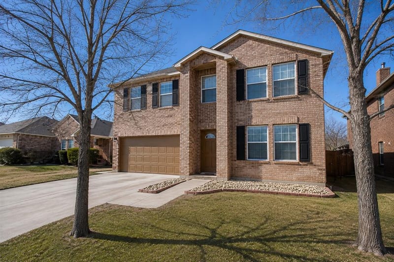 1812 Diamond Lake Trail, Fort Worth TX 76247