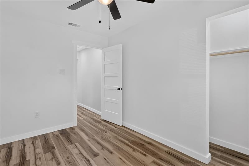 613 W Main Street, Crowley TX 76036 - Photo 11