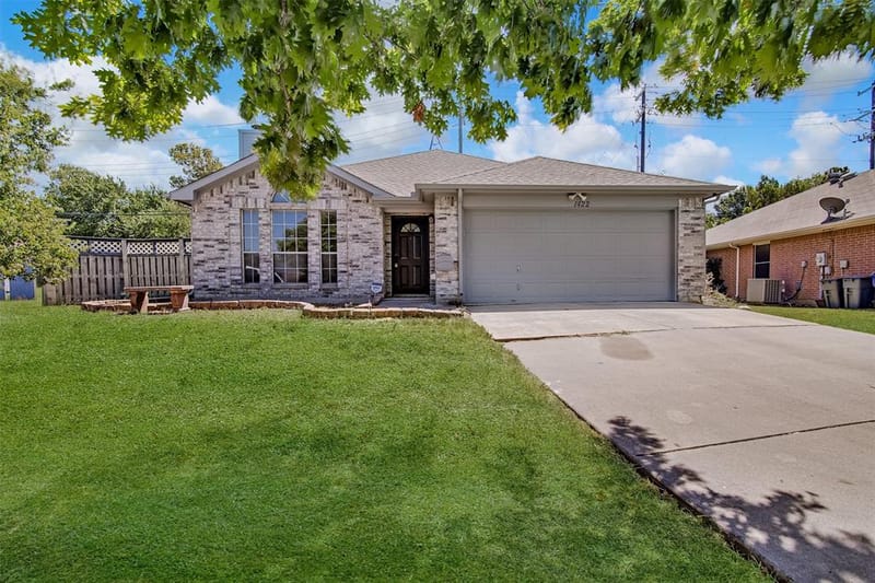 1422 Misty Meadow Drive, Midlothian TX 76065