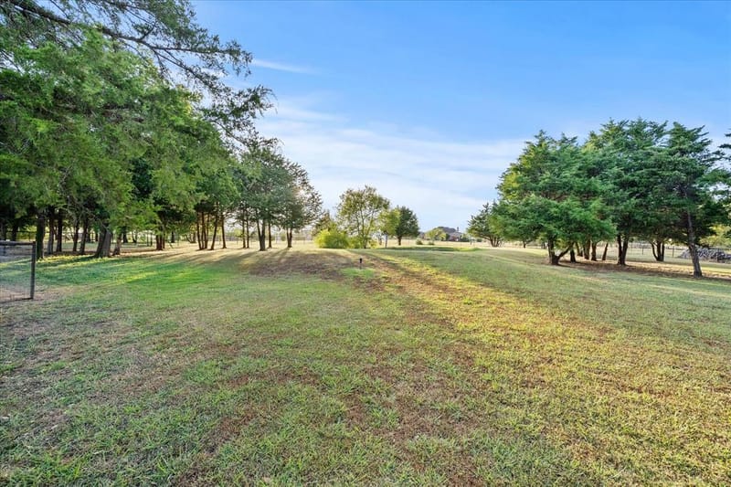 330 Cattlemans Trail, Royse City TX 75189 - Photo 9
