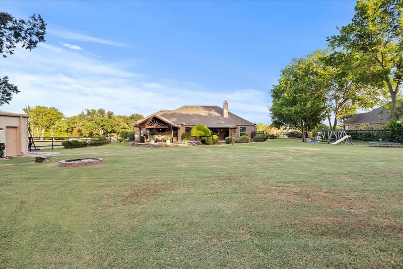 330 Cattlemans Trail, Royse City TX 75189 - Photo 10