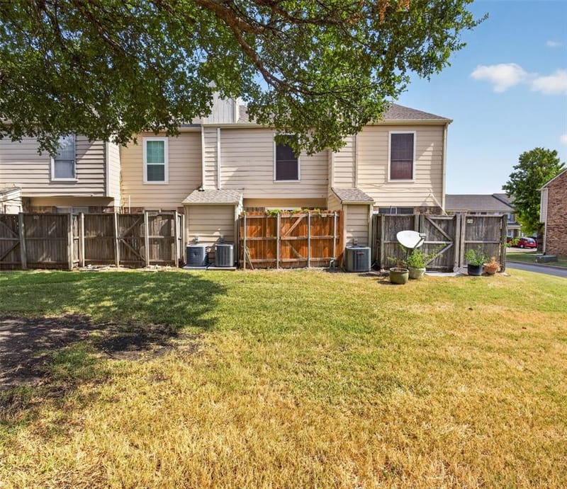 621 Carriagehouse Lane # 8F, Garland TX 75040 - Photo 27
