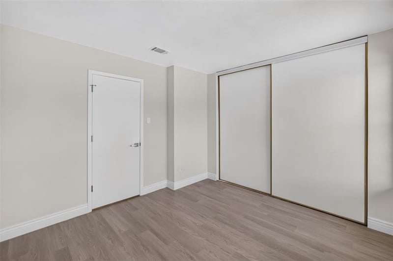 621 Carriagehouse Lane # 8F, Garland TX 75040 - Photo 22