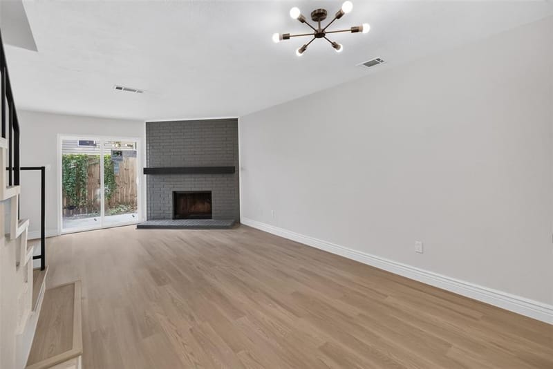 621 Carriagehouse Lane # 8F, Garland TX 75040 - Photo 7