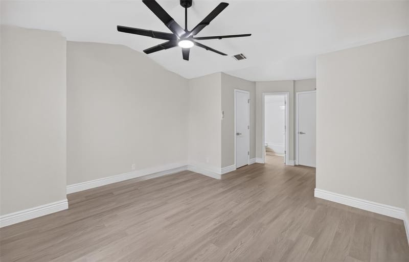 621 Carriagehouse Lane # 8F, Garland TX 75040 - Photo 15