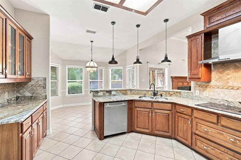 1212 N Creek Circle, Waxahachie TX 75165 - Photo 9