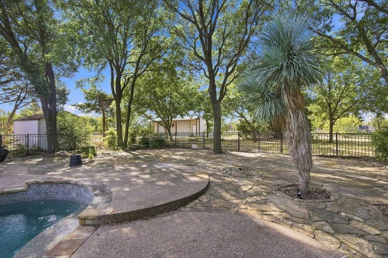 1212 N Creek Circle, Waxahachie TX 75165 - Photo 25