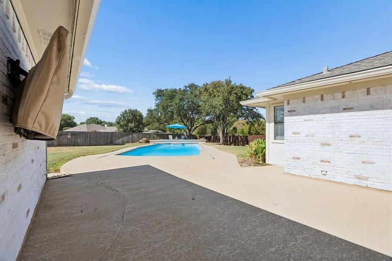 317 Pebble Knoll, Highland Village TX 75077 - Photo 25