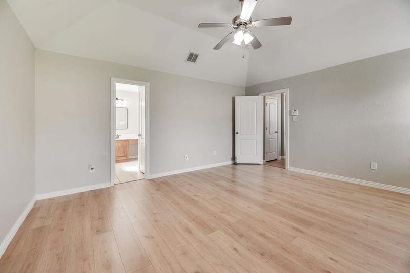 1517 White Willow Lane, Arlington TX 76002 - Photo 17