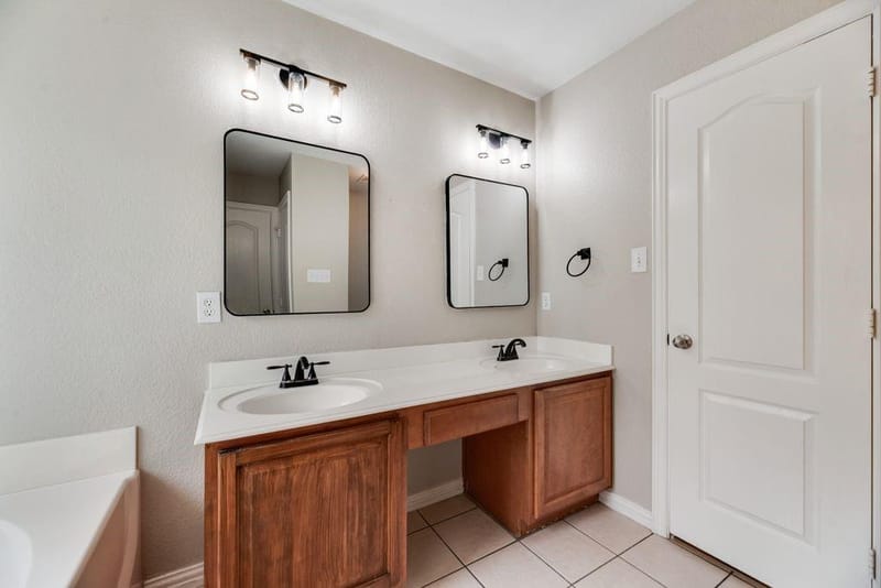 1517 White Willow Lane, Arlington TX 76002 - Photo 18